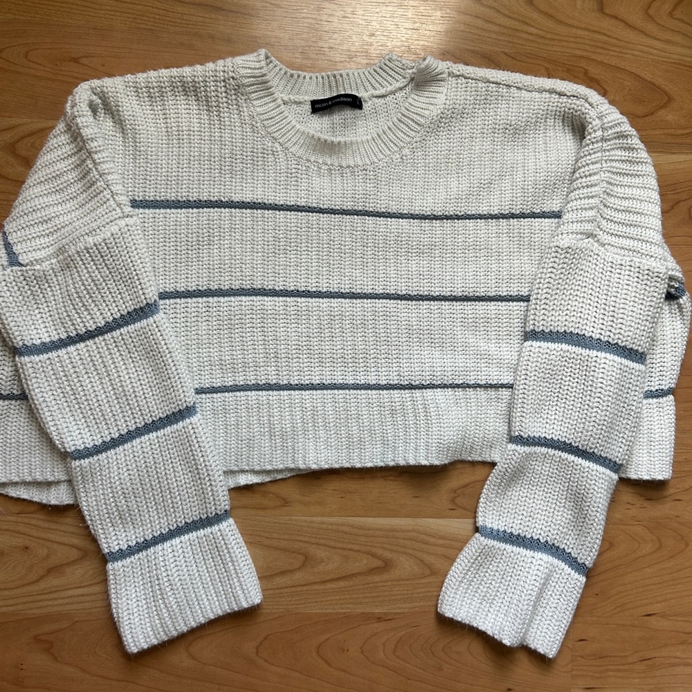 moon & madison White and blue Striped Sweater